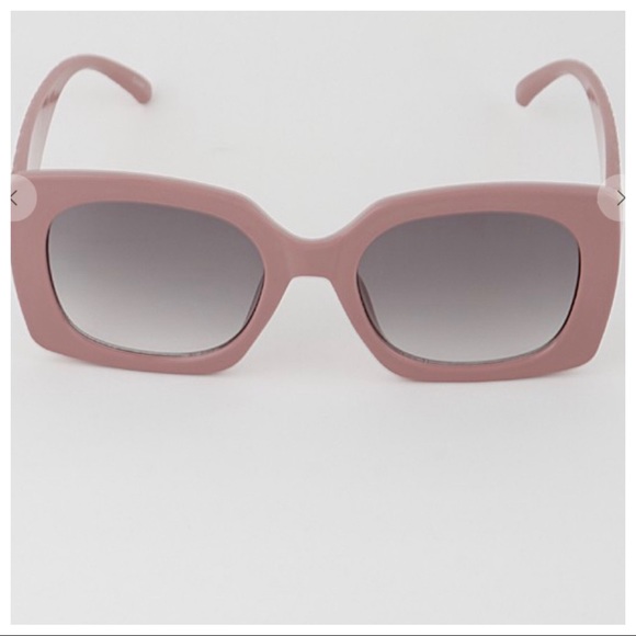 Vintage inspired Thick Frame fabulous sunglasses - Picture 6 of 7